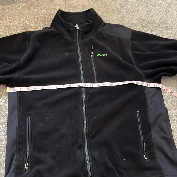 East Mountain Sports Fleece Size XL - Picture 3 of 9